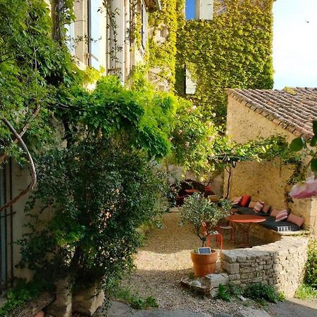 La Maison Pres De La Fontaine Saignon Eksteriør billede