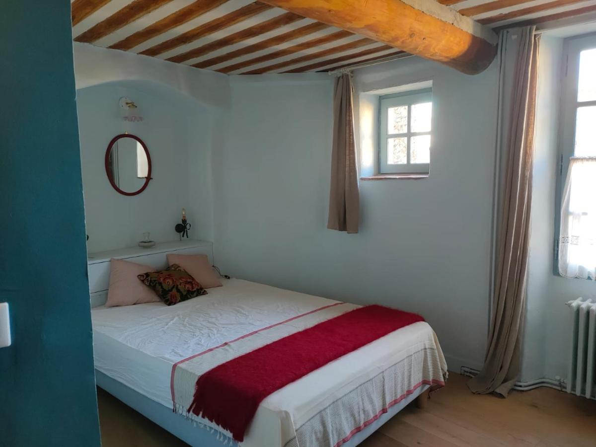 La Maison Pres De La Fontaine Saignon Eksteriør billede