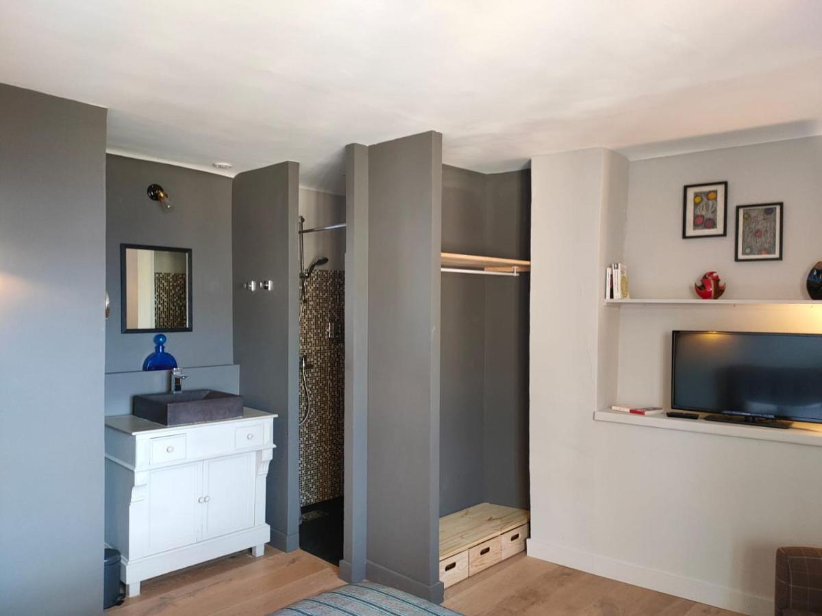 La Maison Pres De La Fontaine Saignon Eksteriør billede