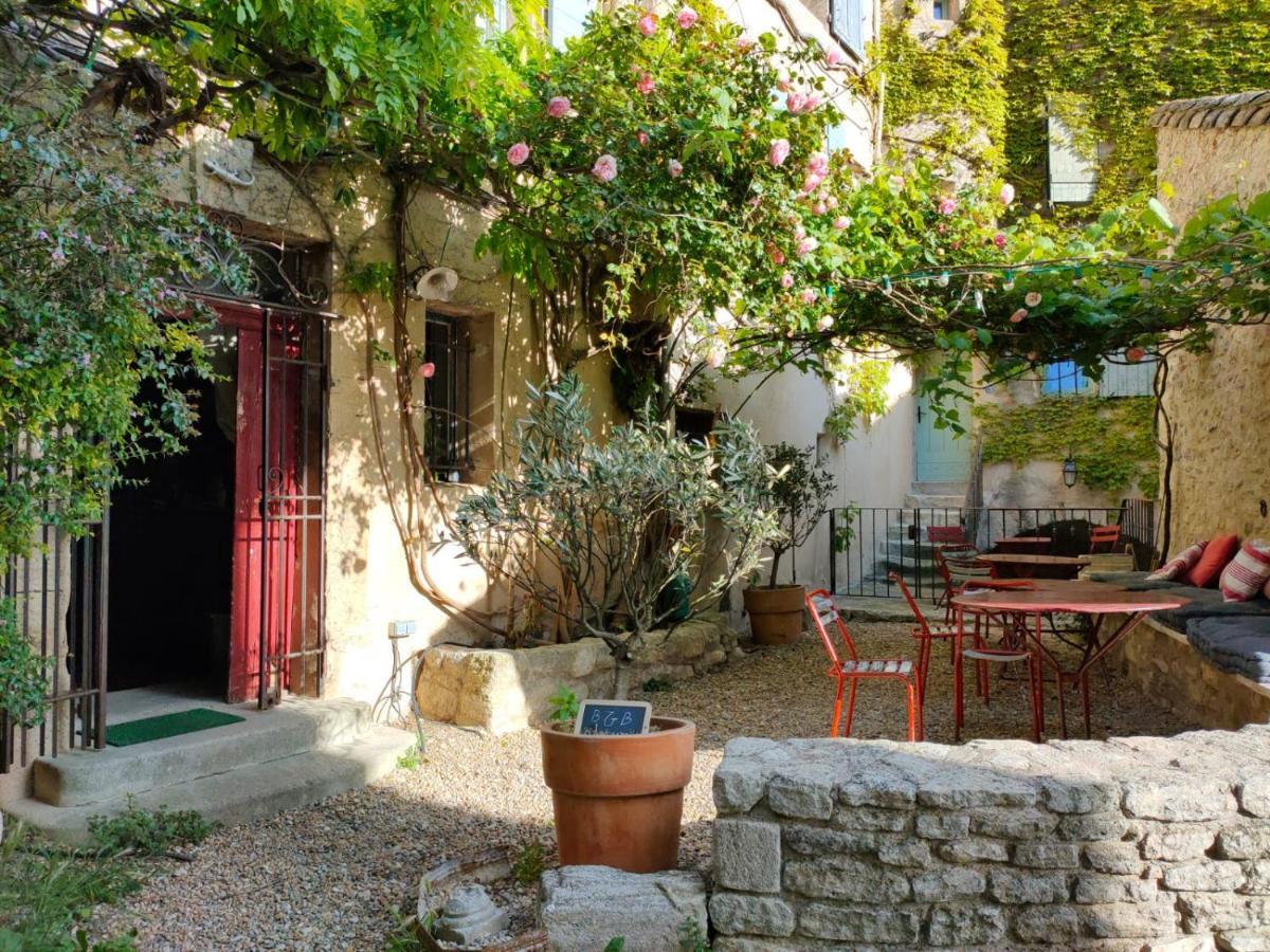 La Maison Pres De La Fontaine Saignon Eksteriør billede